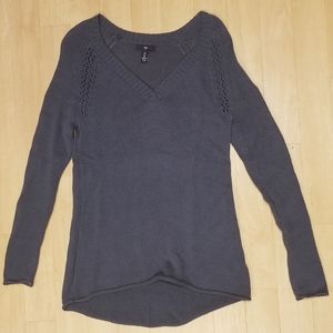 GAP gray knit sweater.